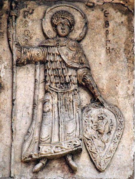 Святой Георгий на стене собора в Юрьеве-Польском